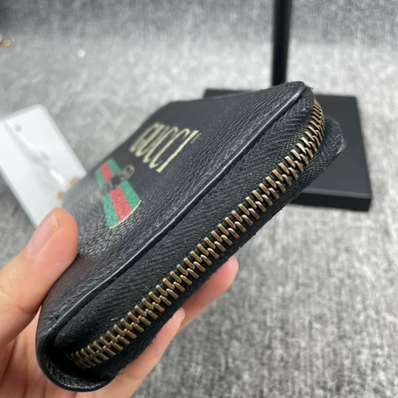 100% Authentic Gucci Leather Wallet 235-10924 - Picture 5 of 12